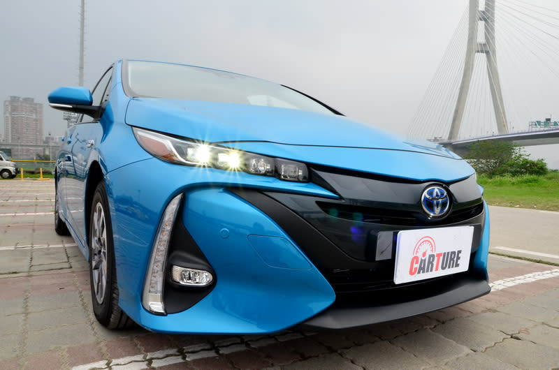 Prius PHV 比起一般 Hybrid車型擁有更佳的油耗表現與續航力