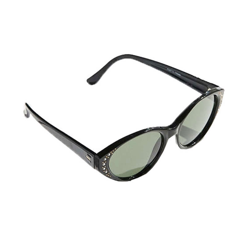 <a rel="nofollow noopener" href="http://www.anrdoezrs.net/links/3550561/type/dlg/https://www.urbanoutfitters.com/shop/vintage-rhinestone-cat-eye-sunglasses?category=womens-sunglasses&color=001" target="_blank" data-ylk="slk:Vintage Rhinestone Cat-Eye Sunglasses, Deadstock, $22;elm:context_link;itc:0;sec:content-canvas" class="link ">Vintage Rhinestone Cat-Eye Sunglasses, Deadstock, $22</a><p> <strong>Related Articles</strong> <ul> <li><a rel="nofollow noopener" href="http://thezoereport.com/fashion/style-tips/box-of-style-ways-to-wear-cape-trend/?utm_source=yahoo&utm_medium=syndication" target="_blank" data-ylk="slk:The Key Styling Piece Your Wardrobe Needs;elm:context_link;itc:0;sec:content-canvas" class="link ">The Key Styling Piece Your Wardrobe Needs</a></li><li><a rel="nofollow noopener" href="http://thezoereport.com/entertainment/celebrities/taylor-swift-look-what-you-made-me-do-bts-video/?utm_source=yahoo&utm_medium=syndication" target="_blank" data-ylk="slk:Taylor Swift's Look What You Made Me Do BTS Might Actually Be Better Than The Music Video;elm:context_link;itc:0;sec:content-canvas" class="link ">Taylor Swift's <i>Look What You Made Me Do</i> BTS Might Actually Be Better Than The Music Video</a></li><li><a rel="nofollow noopener" href="http://thezoereport.com/living/wellness/binge-watching-health-effects-study/?utm_source=yahoo&utm_medium=syndication" target="_blank" data-ylk="slk:TV Is Officially Killing You, Says Science;elm:context_link;itc:0;sec:content-canvas" class="link ">TV Is Officially Killing You, Says Science</a></li> </ul> </p>