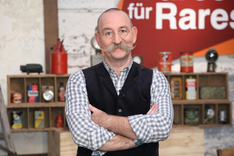 Das ZDF-Erfolgsformat "Bares für Rares" erhält einen neuen attraktiven Sendeplatz im Zweiten: Im Herbst soll die Trödelshow mit Horst Lichter für einige Wochen auch samstags im Vorabendprogramm laufen.