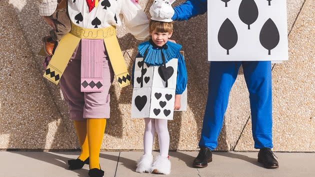 couples halloween costumes alice in wonderland