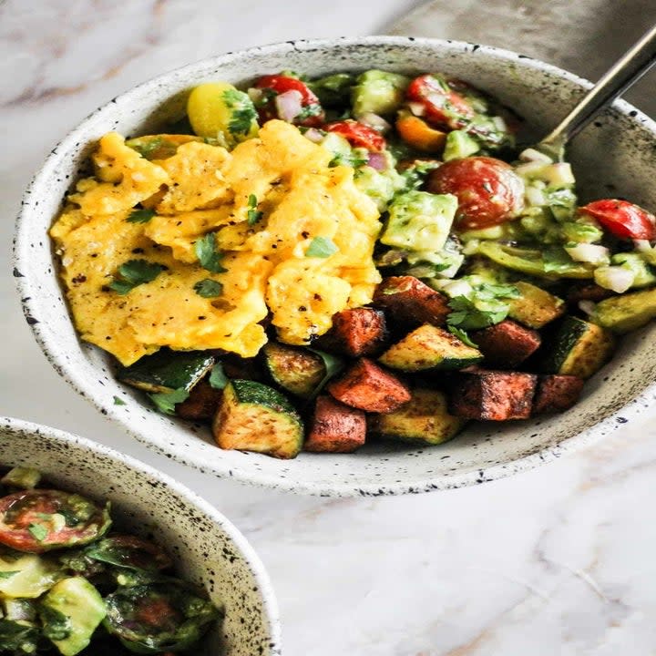 Scrambled egg and sweet potato breakfast bowls.