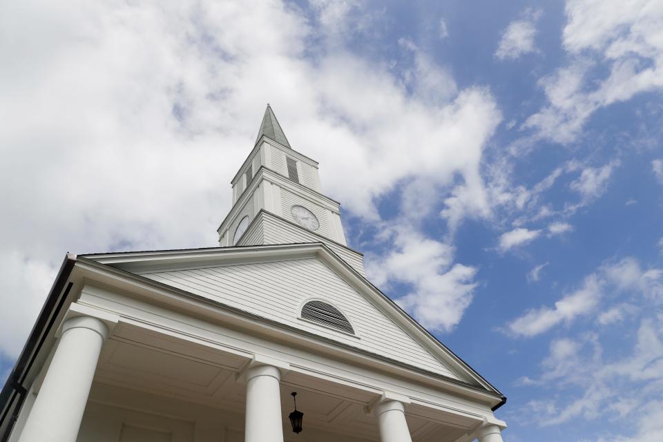 First Presbyterian Church Building Exterior Thursday, May 9, 2019