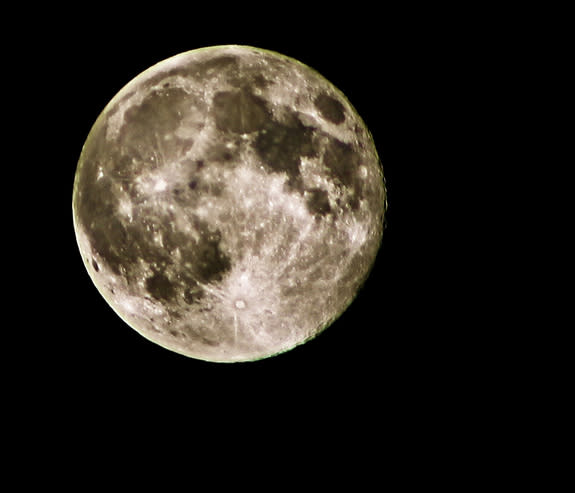 Harshni Raghav got this spectacular shot of the Harvest Moon on September 12, 2011, somewhere in the Golden State, California.