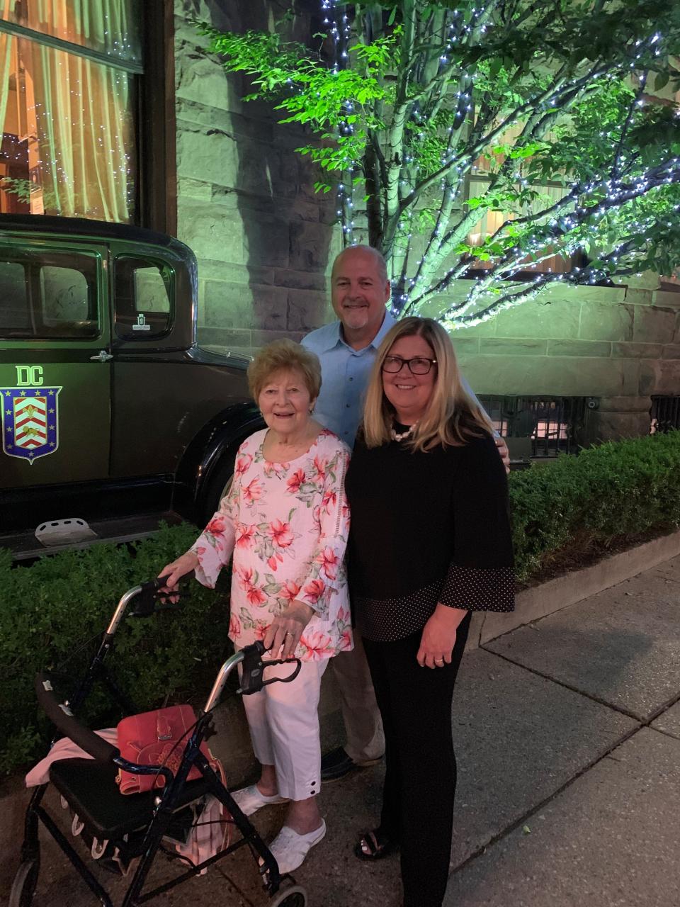 Bob and Sandy Riney celebrate his mom, Jane Riney’s, 92nd birthday at the Detroit Club in 2019.
