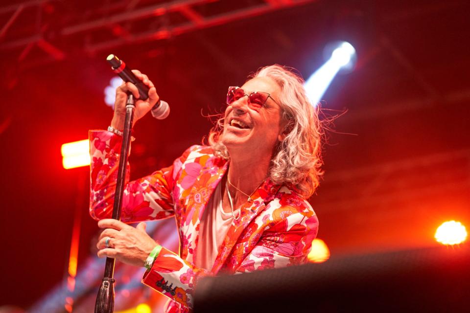 Ed Roland of Collective Soul performs on stage during Coopstock at the Las Sendas Golf Club.