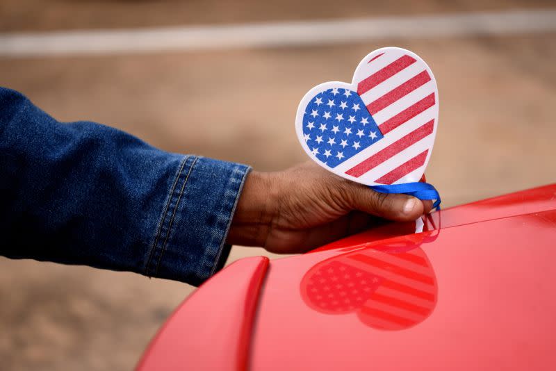 Texans turn out in massive numbers for early voting in Houston