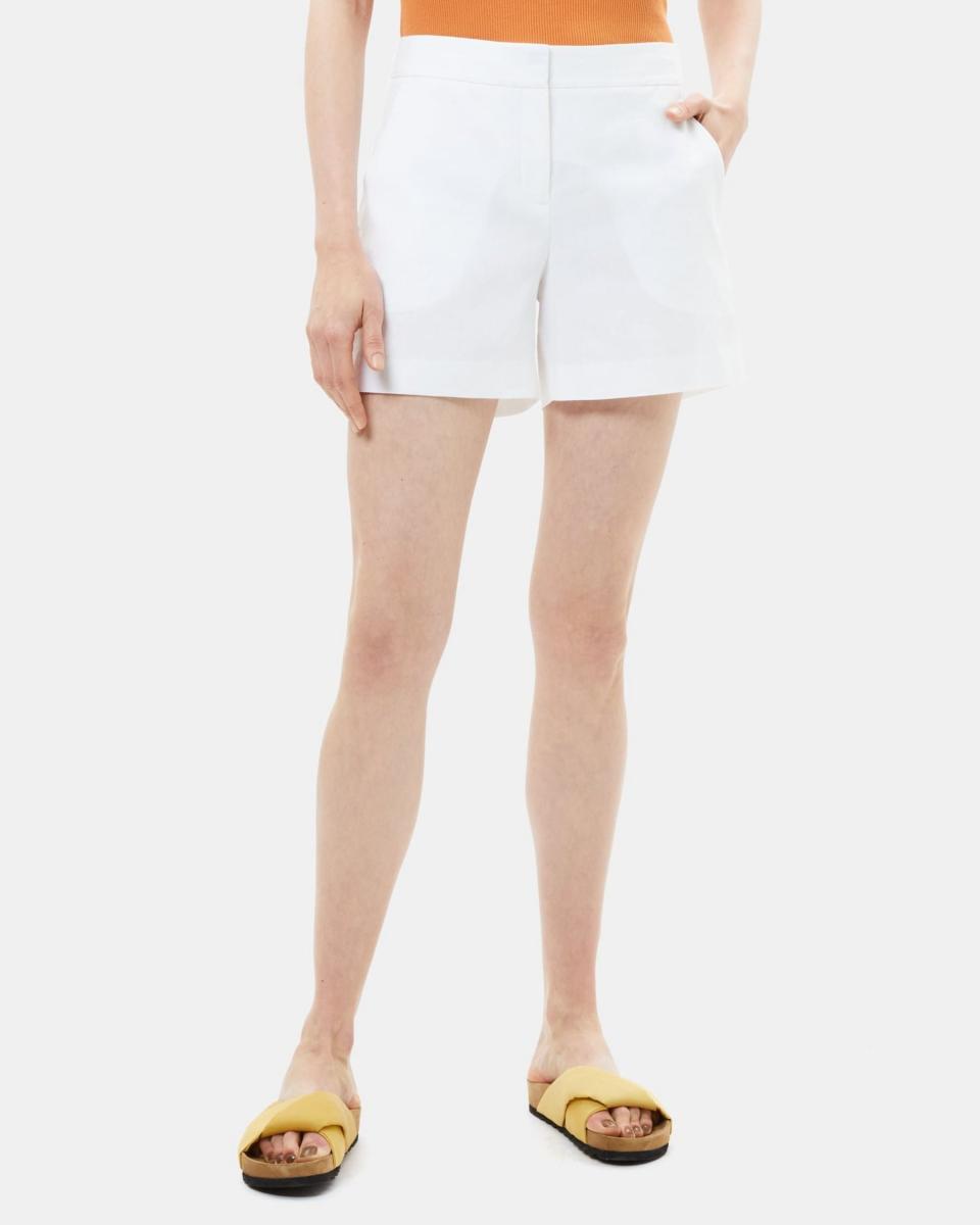 2) Tailored Short in Linen