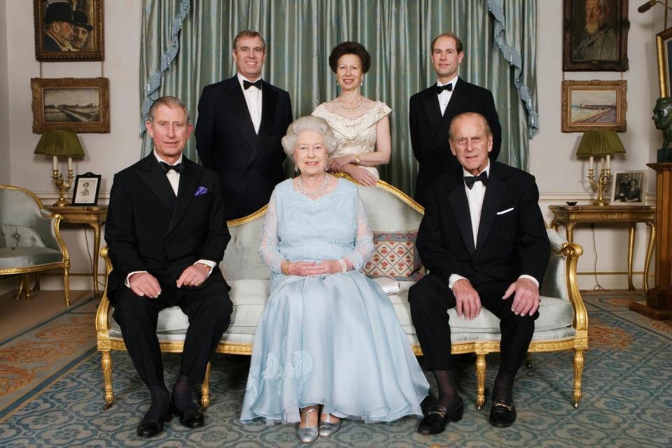 The Queen wearing the bracelet in a portrait released to mark the couple's diamond wedding anniversary in 2007 - Tim Graham/Getty Images