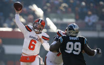 Cleveland Browns quarterback Baker Mayfield (6) passes against the Carolina Panthers during the first half of an NFL football game, Sunday, Dec. 9, 2018, in Cleveland. (AP Photo/Ron Schwane)