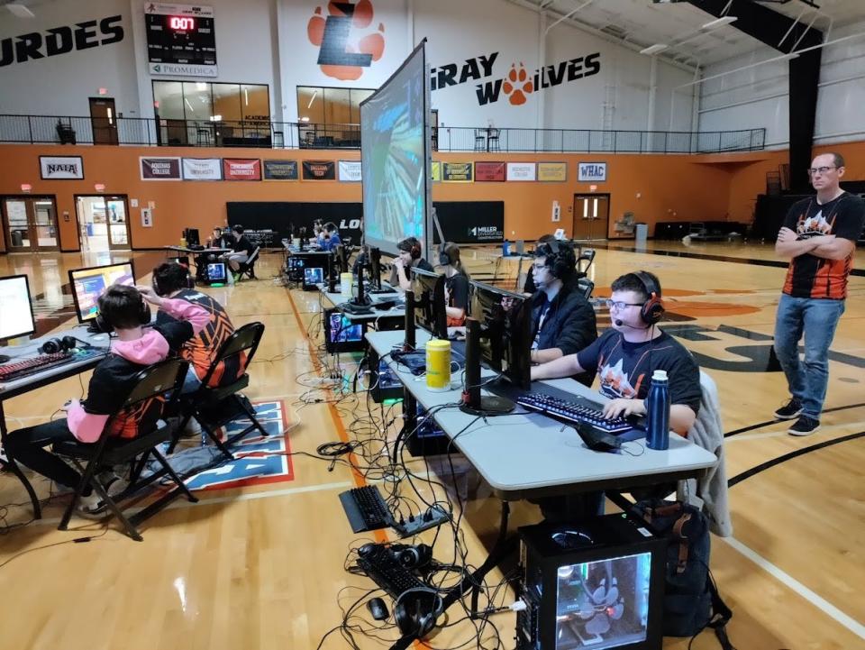 Coach Ben Spieldenner and members of the Fortnite Team in the Ashland High School esports program met Lourdes University near the end of November to play in the Northwestern Ohio Regionals.