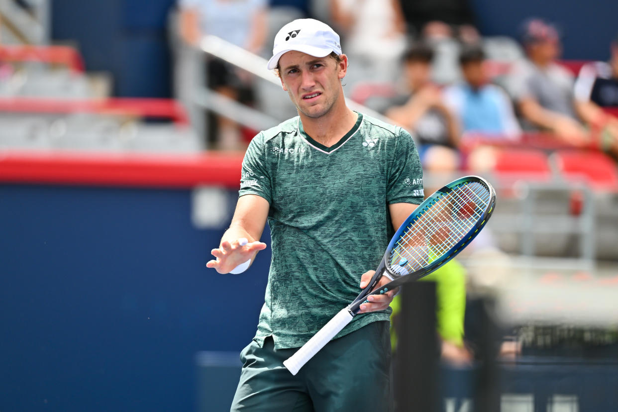 Casper Ruud durante su partido de octavos de final del Masters 1000 de Montreal ante Roberto Bautista. (Foto: Minas Panagiotakis / Getty Images).