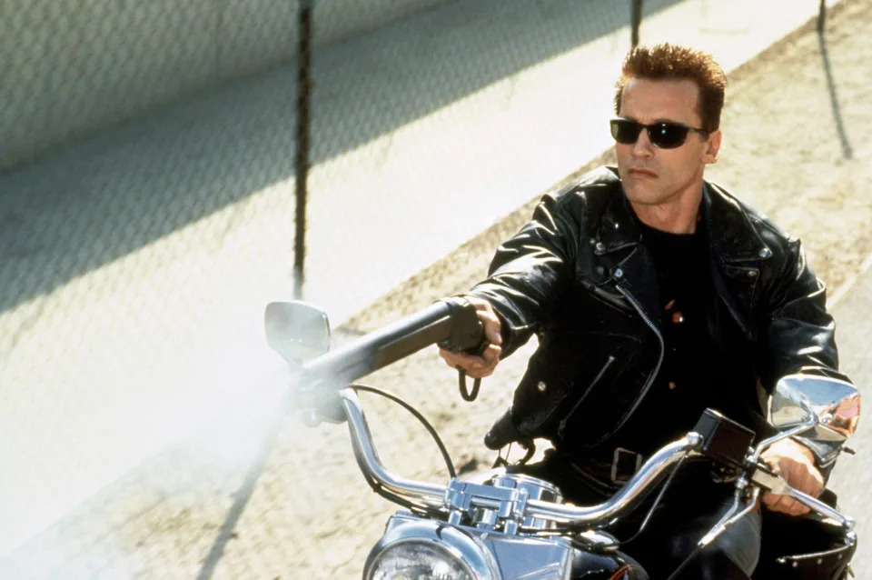 Terminator 2  Arnold Schwarzenegger