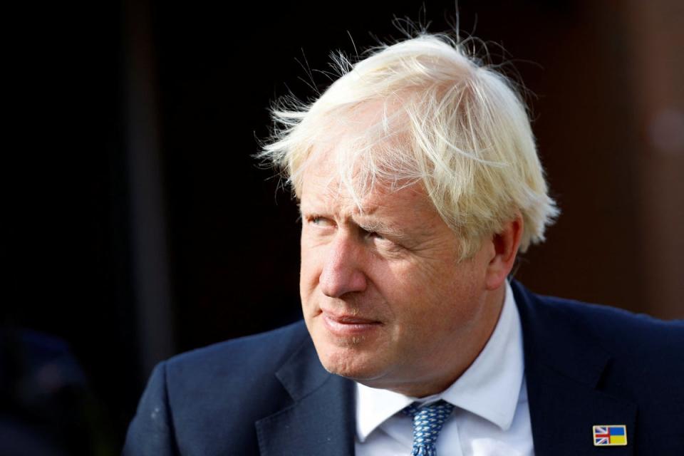 Der ehemalige Premierminister Boris Johnson hat vorgeschlagen, ungeschwärzte Korrespondenz aus der Zeit zu versenden, als die Covid-Sperren angeordnet wurden (Andrew Boyers/PA) (PA Wire)