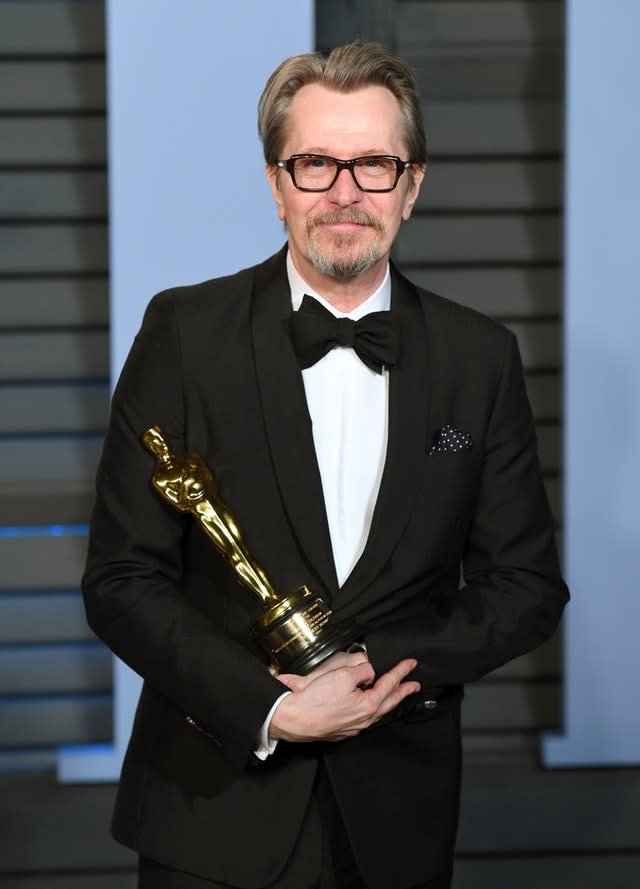 Gary Oldman