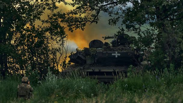 PHOTO: A Ukrainian tank fires toward Russian positions at the frontline near Bakhmut, Donetsk region, Ukraine, Saturday, June 17, 2023. (AP Photo/Libkos) (Libkos/AP)