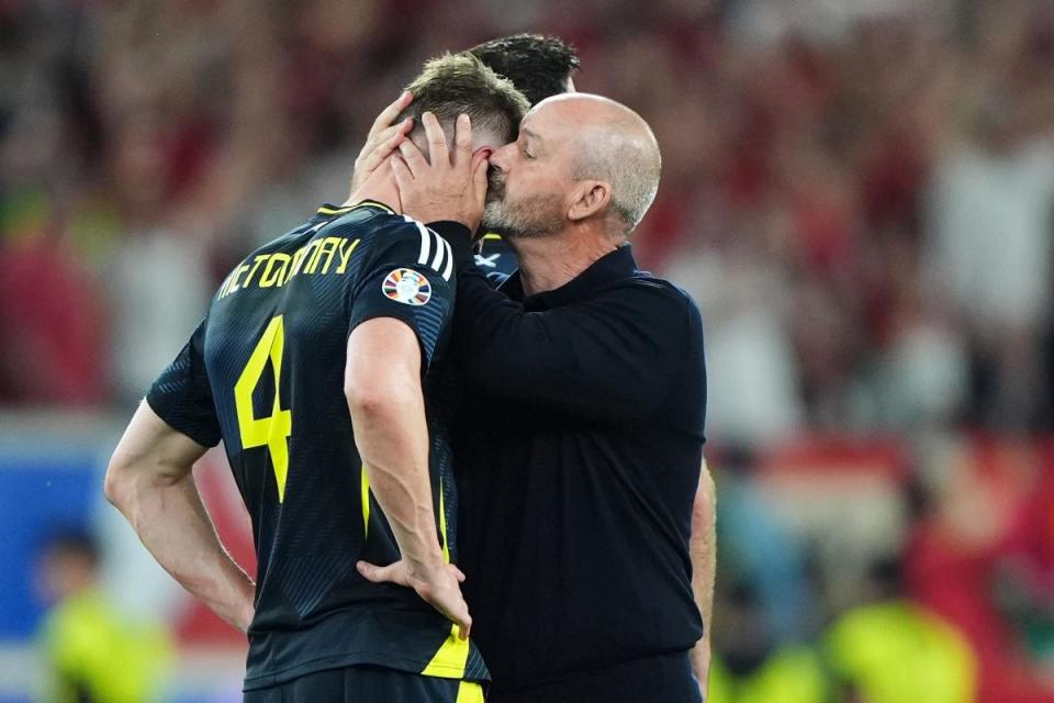 Steve Clarke consoles Scott McTominay at full-time <i>(Image: pa)</i>