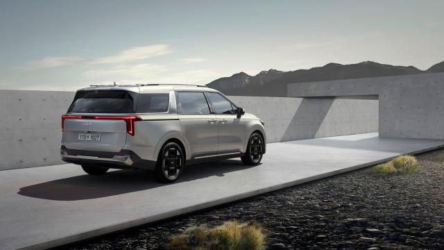 2023 Kia Carnival Wants to Be Taken Seriously, Do You Dig the Fresh Look? -  autoevolution