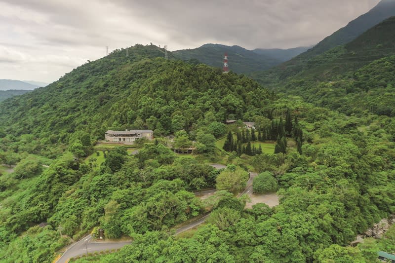 池南區內綠意環繞，除了林業陳列館之外沒有太多人工的建築，相當清幽。圖片提供/池南國家森林遊樂區