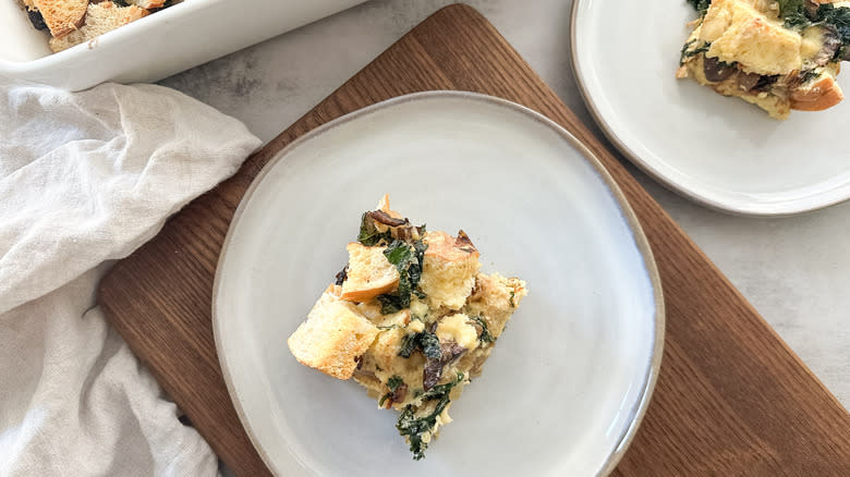 single serving kale and mushroom strata