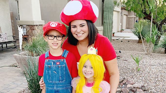 trio halloween costumes mario peach and toad