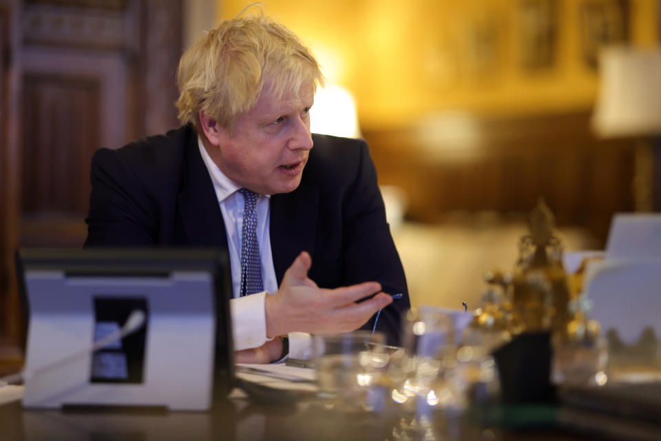 02/02/2022. London, United Kingdom. Prime Minister Boris Johnson speaks to President Putin. Prime Minister Boris Johnson speaks on the phone to 
President of Russia Vladimir Putin from his House of Commons office about the situation in Ukraine. Picture by Andrew Parsons / No 10 Downing Street