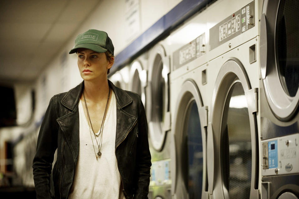 DARK PLACES, Charlize Theron, 2015. ph: Doane Gregory/©A24/Courtesy Everett Collection