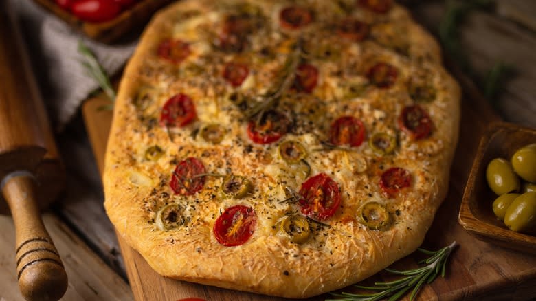 Focaccia with halved tomatoes