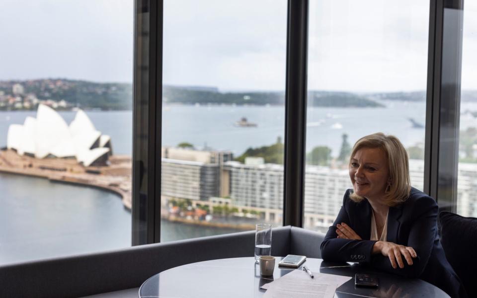 Liz Truss holds a call with Vice President of the European Commission Maros Sefcovic from her hotel in Sydney - Simon Dawson / No10 Downing Street 