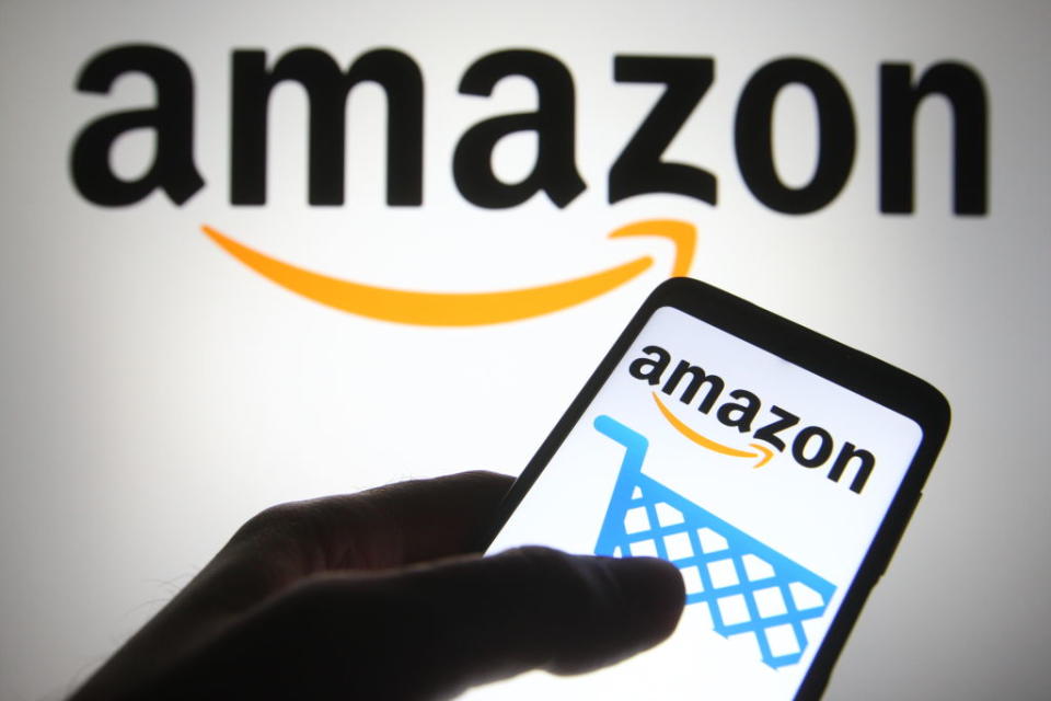 We don't know for a fact that everybody's working for the weekend, but Amazon sure is — to bring us these deals. (Photo: Getty Images)