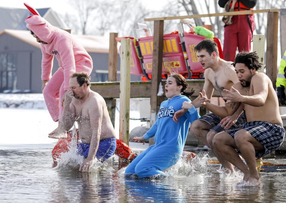 Participants from the polar plunge at Buckeye Lake in 2019.