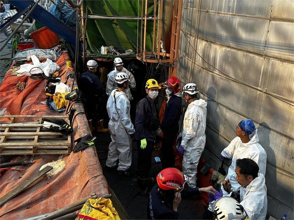 李長榮化工廠工安意外 工人受困油槽管線搶救中