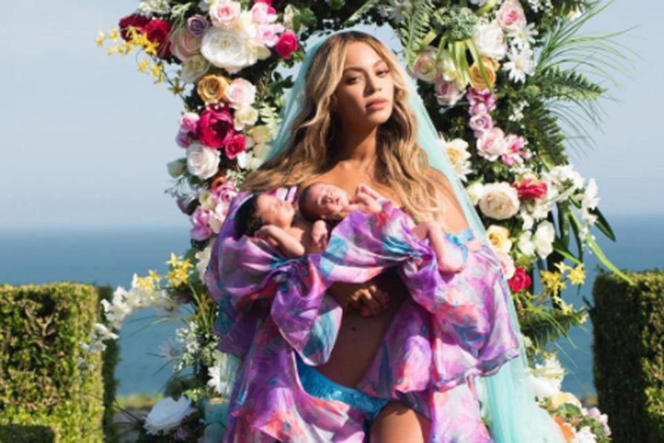 Beyonce and the twins on instagram (Beyonce Instagram)