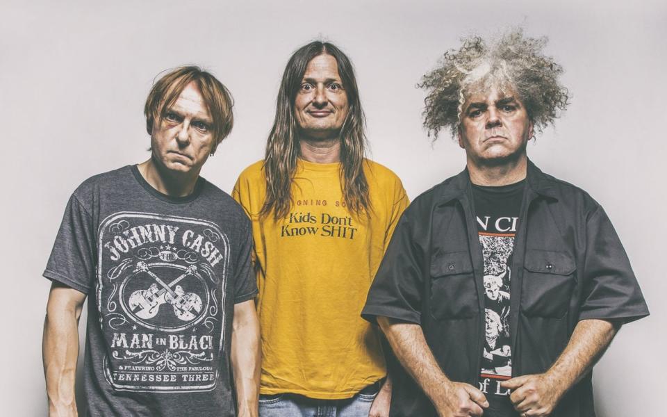 Grunge ist ohne die Melvins nicht denkbar. Alle großen Musiker dieser Zeit geben die Band als Inspiration an. Sie veröffentlicht bis heute Alben (zuletzt "Tarantula Heart", 2024). Leadsänger Buzz Osborne (rechts) engagiert sich politisch. Schlagzeuger Dale Crover (links) war ein guter Freund von Kurt Cobain und drei Jahre lang Schlagzeuger bei Nirvana. (Bild: Ipecac Recordings)