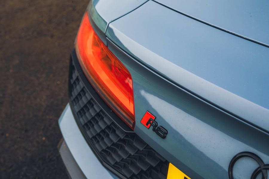 Audi R8 V10 Performance RWD Edition rear badge