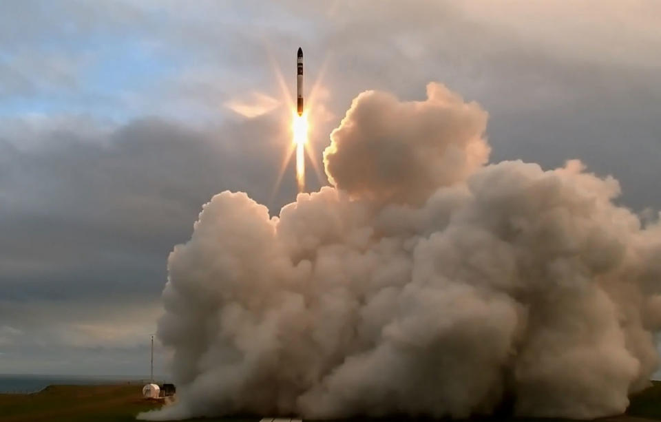 Rocket Lab's first Electron booster launches into space from the Mahia Peninsula in New Zealand on May 25, 2017. The rocket's upper stage failed to reach its intended orbit, company representatives said. <cite>Rocket Lab</cite>