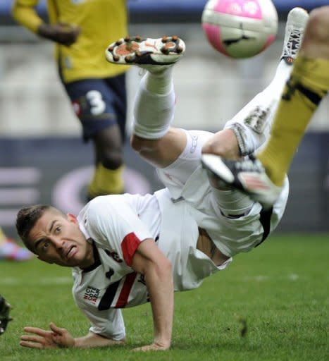 Nice's French forward Anthony Mounier tries to kick the ball during the French L1 football Sochaux vs Nice, in Montbeliard, eastern France. Sochaux's 2-0 victory against fellow strugglers Nice sent Auxerre to the bottom of the pile and cost manager Laurent Fournier his job