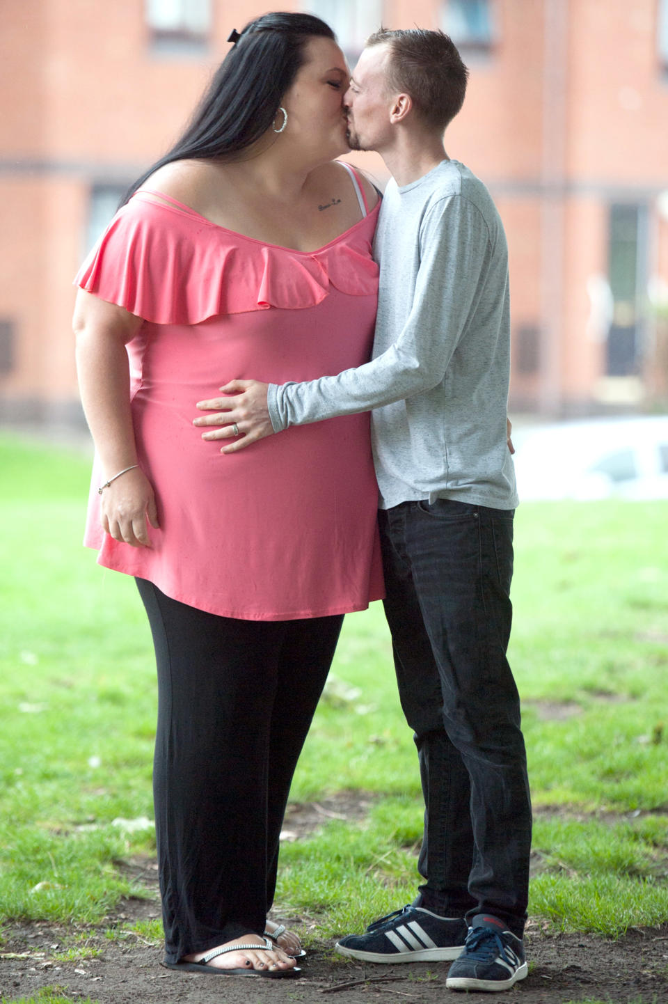 Emma weighs over 100kg more than Stuart. Photo: Caters News