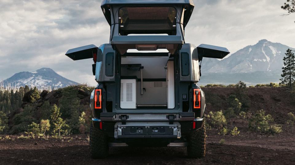 gmc hummer ev sut with earthcruiser upfit tall