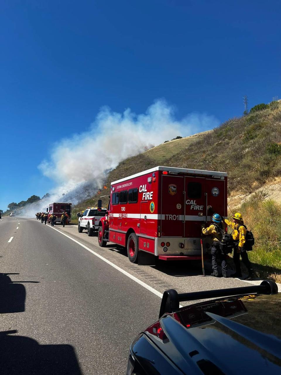 A fire on the Cuesta Grade slowed northbound Highway 101 traffic on July 3, 2024, with stand-still traffic jams reported south of Old Stage Coach Road.