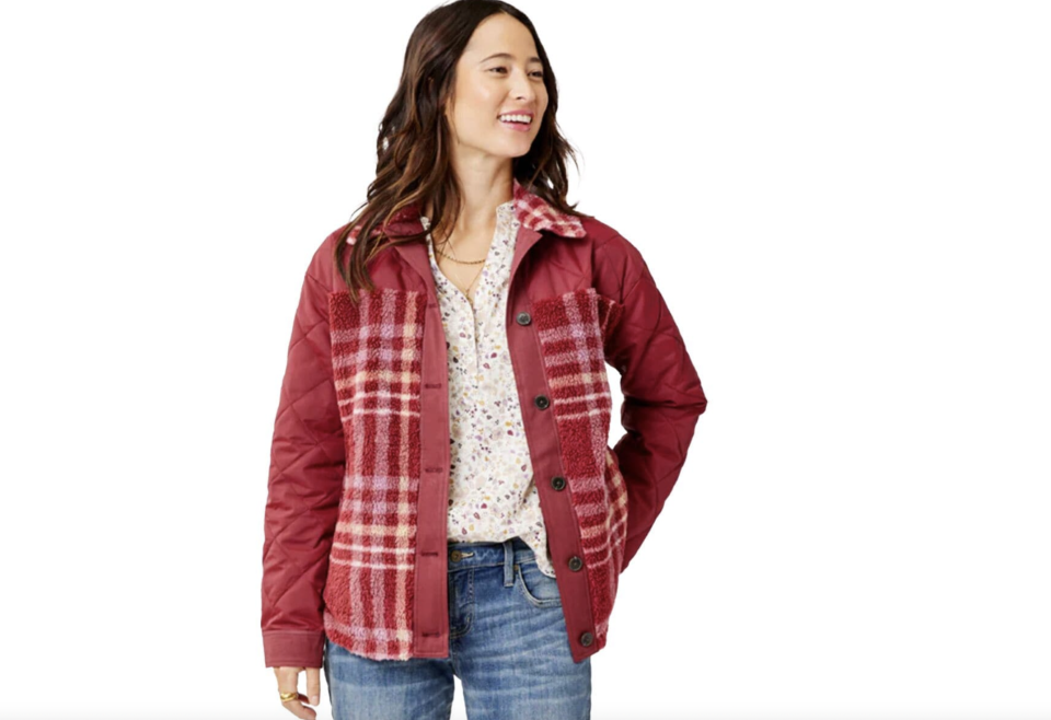 <p><a href="https://clicks.trx-hub.com/xid/hearstcorp_9eb67_tpw?q=https%3A%2F%2Fwww.backcountry.com%2Fcarve-designs-vineyard-shacket-womens&p=https%3A%2F%2Fwww.thepioneerwoman.com%2Ffashion-style%2Fg41278529%2Fbest-shackets%2F&utmSource=yahoo-us&utmCampaign=3208&utmMedium=syn" rel="nofollow noopener" target="_blank" data-ylk="slk:Shop Now;elm:context_link;itc:0;sec:content-canvas" class="link ">Shop Now</a></p><p>Carve Designs Vineyard Shacket</p><p>backcountry.com</p><p>$117.95</p><span class="copyright">Backcountry</span>