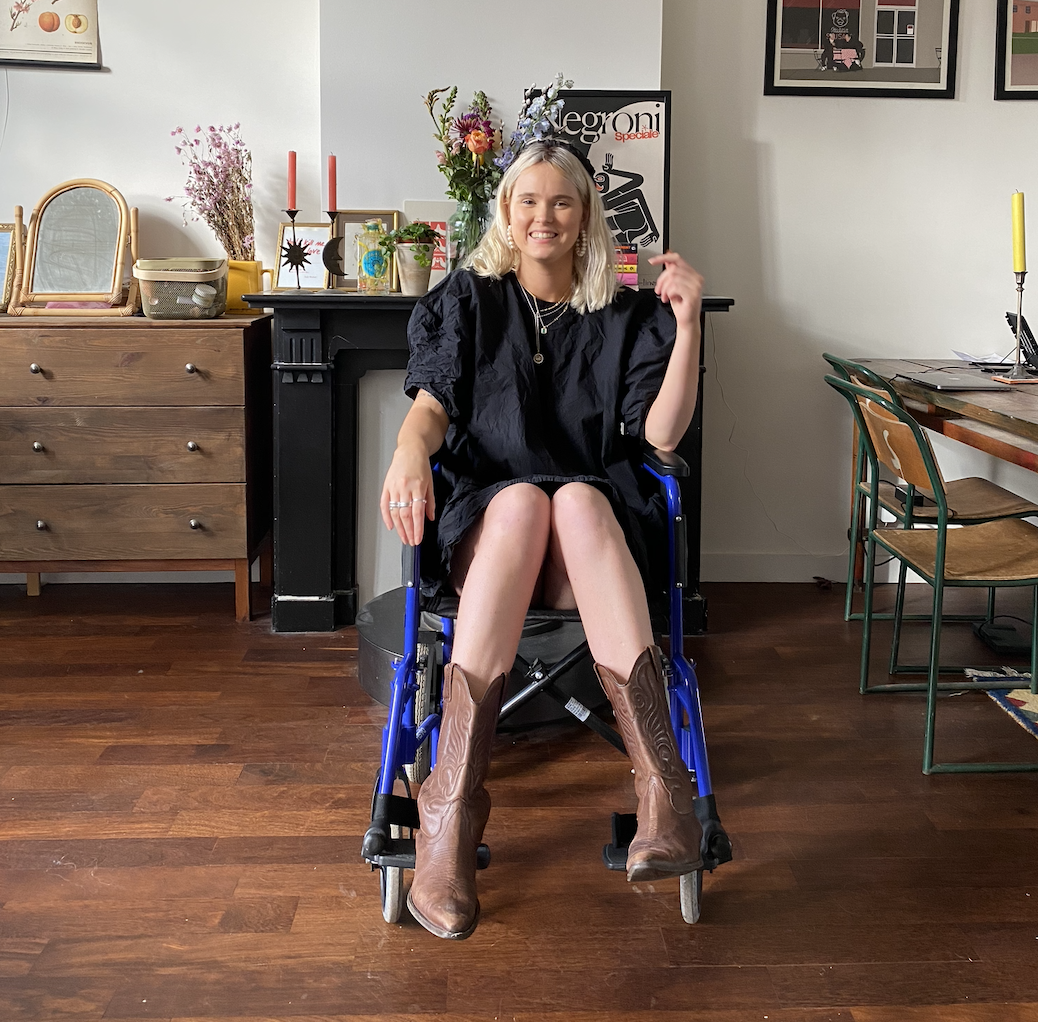 Writer Hannah Turner reflects on identifying as disabled after being diagnosed with complex chronic illnesses. (Photo: Courtesy of Hannah Turner)