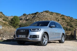 Audi Q7 e-Tron 3.0 TDI Quattro (European model), Madrid, Nov 2015