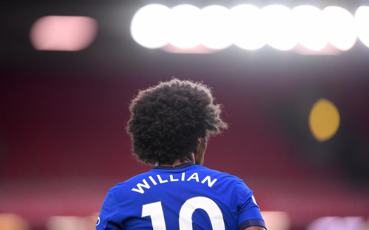 Liverpool v Chelsea - Anfield, Liverpool, Britain - July 22, 2020 Chelsea's Willian during the match, as play resumes behind closed doors following the outbreak of the coronavirus disease - REUTERS/ LAURENCE GRIFFITHS