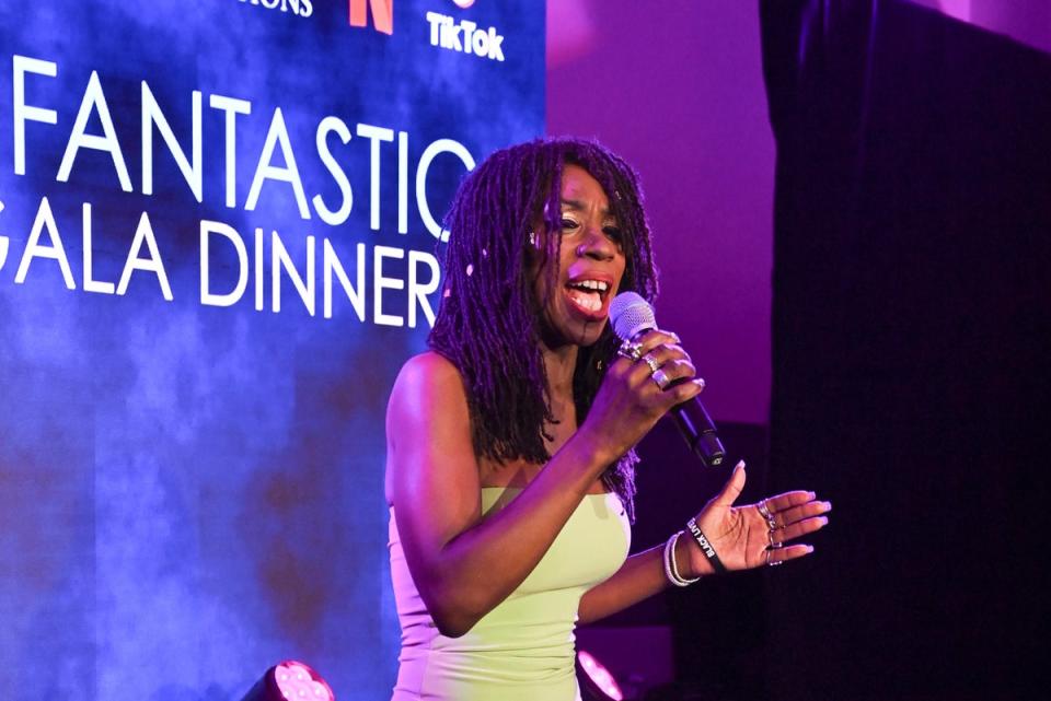 Heather Small performs at the National Youth Theatre (Getty Images)