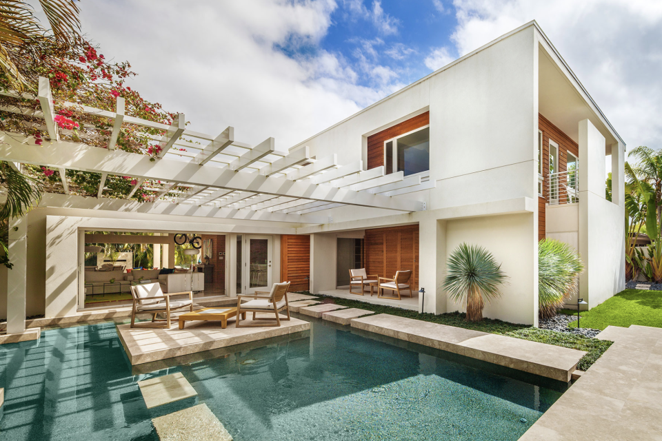 The Strandhus on Lido Shores, renovated by Sweet Sparkman Architects, will be open for visitors during the Sarasota MOD Weekend.