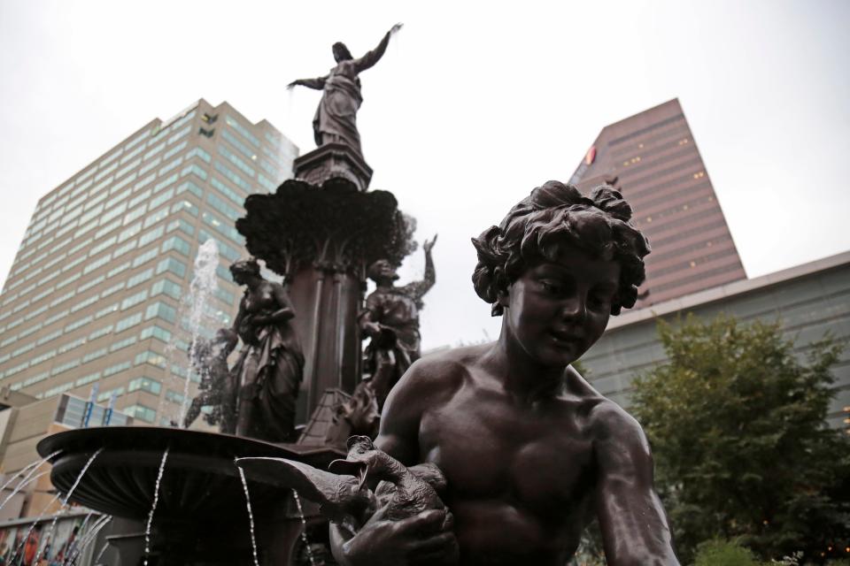 Can you drink the water from the Tyler Davidson Fountain? We found out for ourselves.