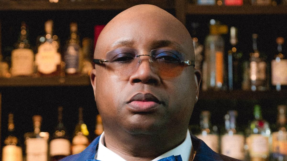 E40 Mogul 🥂🎩 (@e40) • Instagram photos and videos