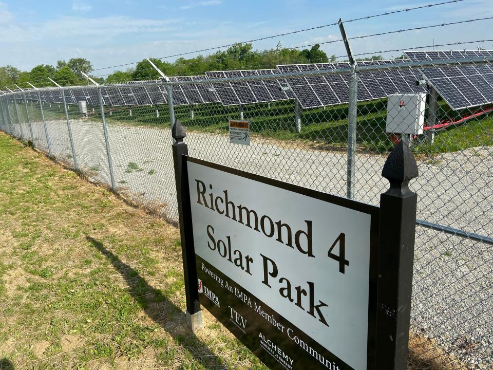 The Richmond 4 Solar Park is in four parts on the north and south sides of Industries Road.