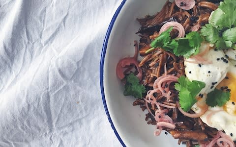 Quick pickled shallots couldn't be easier and brighten up so many dishes - Credit: Eleanor Steafel