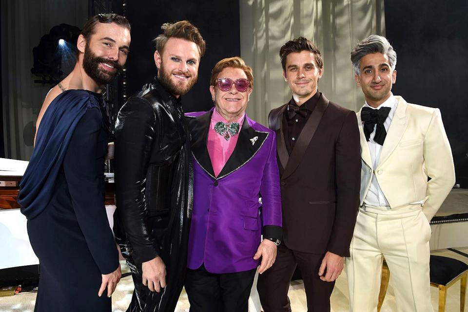 The new Fab Five (excuse us, where is Karamo!?)! Elton John joined Jonathan Van Ness, Bobby Berk, Antoni Porowski and Tan France at his Academy Awards Viewing Party.